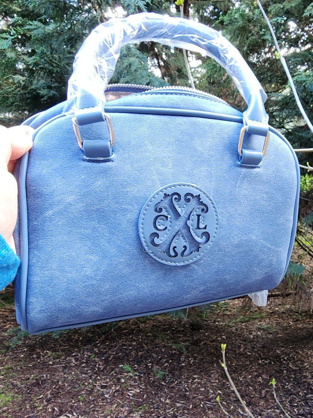 *NWT* Women's CXL Christian Lacroix Denim Color handbag satchel - Picture 10 of 16